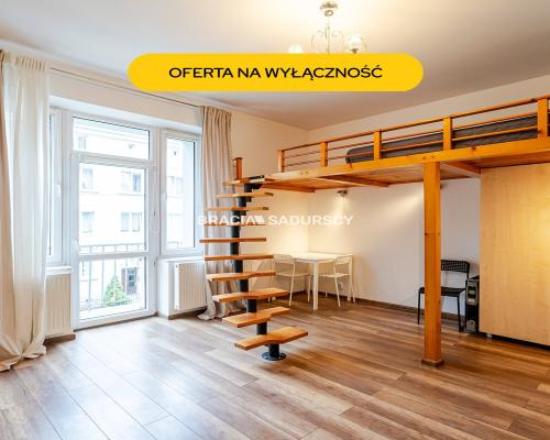 2pok 43 m2 +atresole 20 min spacerem od Rynku