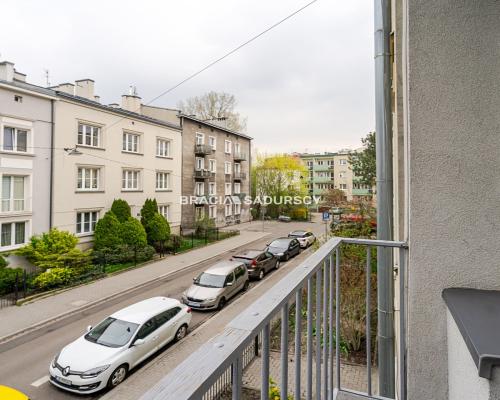 2pok 43 m2 +atresole 20 min spacerem od Rynku