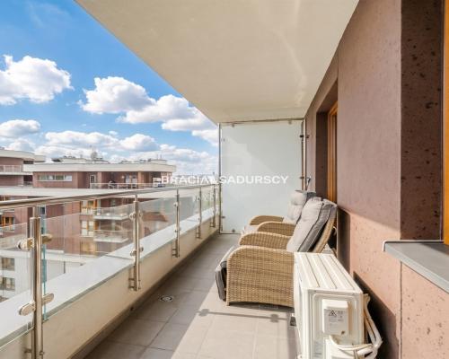 3-pok/Grzegórzki/9piętro/garaż/kom.lok/wysoki stan