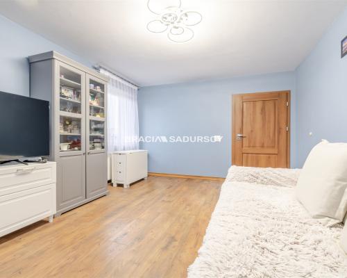 Sprzedam, 2-osobne pokoje. os. Piastów