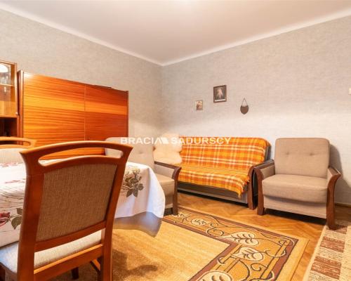 Spokój i zieleń za oknem – funkcjonalne 2 pokoje