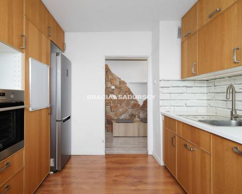 3 pokoje, balkon, piwnica | Osiedle Piastów