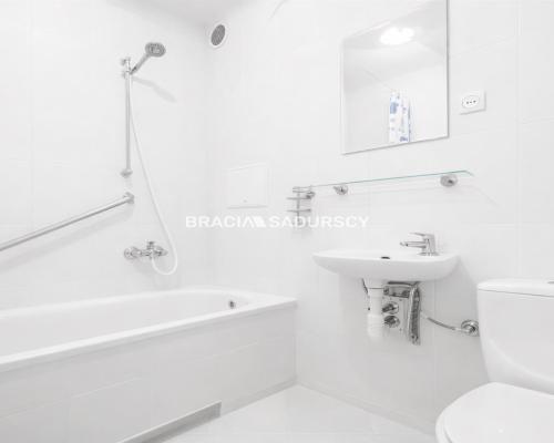 Blisko komunikacji/2 niezależne pokoje/duży balkon