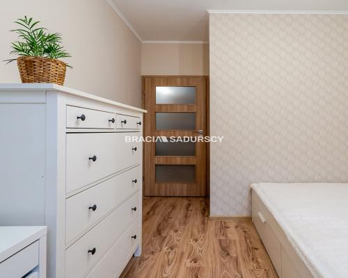 2 pok. +kuchnia, 51m2, Płaszów, Bagry, ogródek