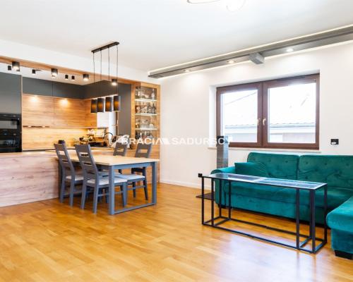 Nowoczesne mieszkanie II-poziomowe Węgrzce Wielkie