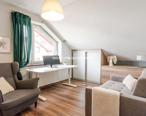 Dwupoziomowe mieszkanie 70 m² w granicy Krakowa