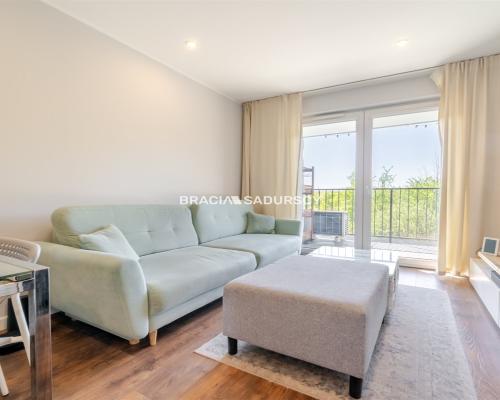 3 pokoje  z balkonem  KLINY