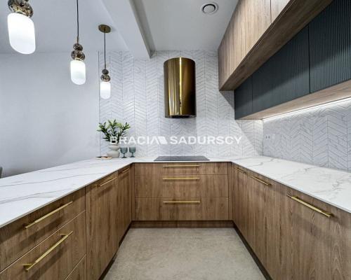 Ekskluzywne/wykończone mieszkanie dwupoziomowe