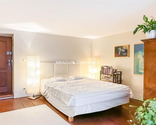 KAWALERKA / STARE MIASTO / ALEJE / RYNEK