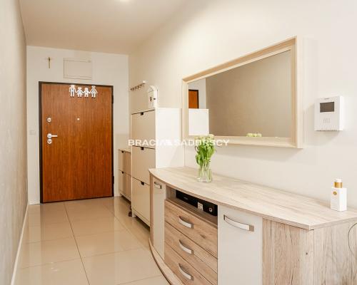 Osiedle FI, Podgórze, 3 pokoje z balkonem