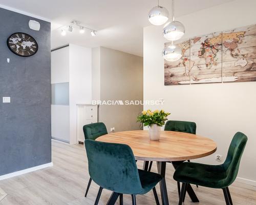 Osiedle FI, Podgórze, 3 pokoje z balkonem