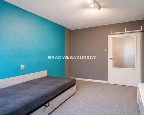 2 POKOJE / DO REMONTU / 37M2 / KOZŁÓWEK