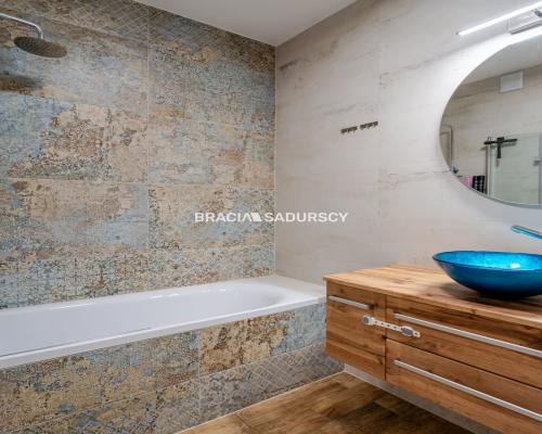 4 pokoje - 89m2 - 2 balkony - garaż - Bochnia