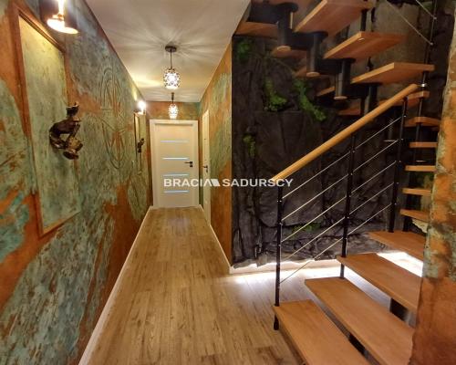 Luksusowy Loft z Domowym SPA – Kraków, Złocień