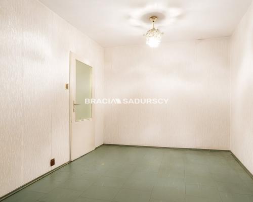 3 pok do remontu z możliwościa przerobienia na 4