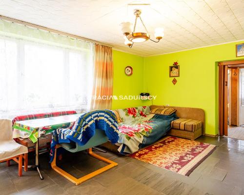 Bieńczyce, osiedle Strusia. 3 pokojowe mieszkanie o pow. 45,42 m 2 .                      Mieszkanie do remontu, na  3  piętrz