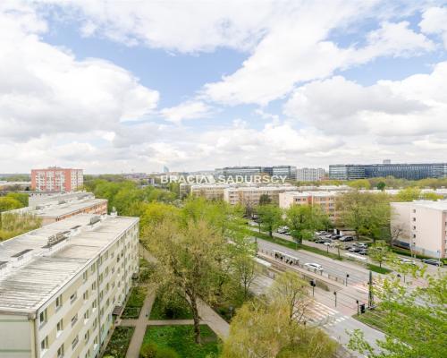 Kawalerka 23 m² | 9. piętro | Dąbie | okolice al. Pokoju   Na sprzedaż mieszkanie o powierzchni użytkowej 23 m², po