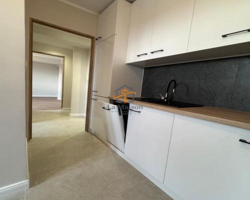 Szukasz mieszkania, które łączy nowoczesny design z doskonałą lokalizacją? To wyjątkowe, 2-pokojowe lokum o powierzchni  42 m&s