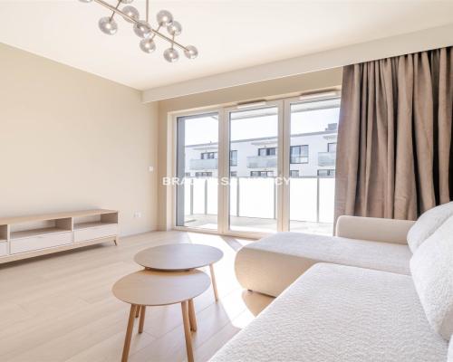 Cieszyńska, miejsce parkingowe, Wysoki Standard