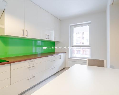 Grzegórzki, kawalerka , pierwszy najem!!!