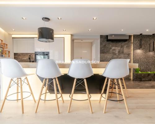 Apartament (Dębniki) z m. postojowym, 3pok, 71m2