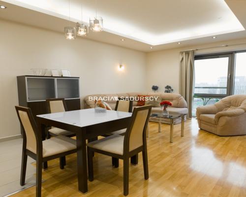 Mieszkanie z widokiem na Wawel | 2 pokoje | 55,9m2