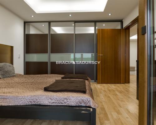 Mieszkanie z widokiem na Wawel | 2 pokoje | 55,9m2