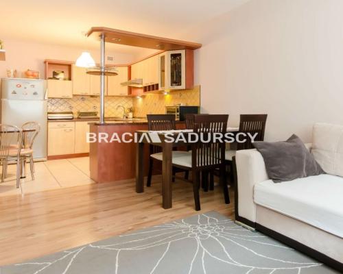 Marczyńskiego z balkonem | od 1 maja