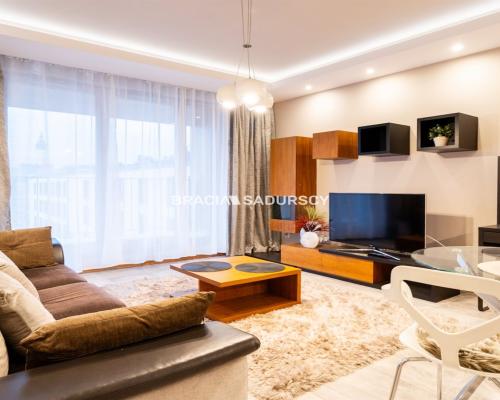 Nowoczesny apartament z dużym tarasem - Ul.Lubicz