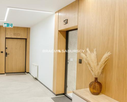 2 pokoje, wynajem, Krowodrza, parking, balkon