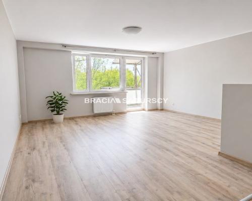 Mieszkanie do wynajęcia z balkonem