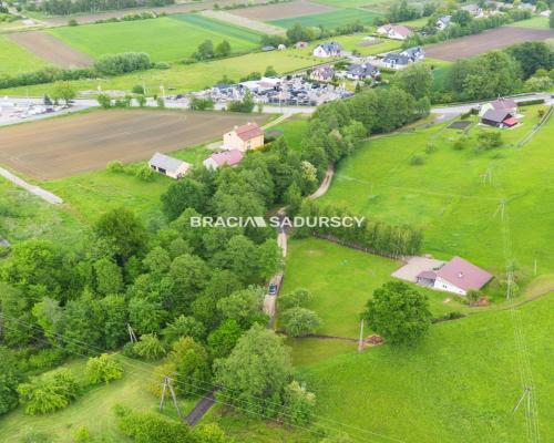 Działka budowlano-rolna w Łazanach gm.Biskupice