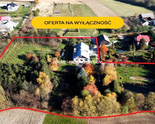 Wolnostojący dom ok. 600 m2