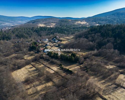 Widokowa działka w sasiędztwie lasu / MPZP / 10 ar