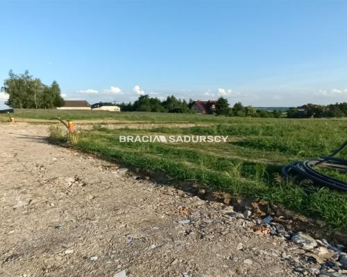 Działka 25 ara, gm. Iwanowice- Sieciechowice