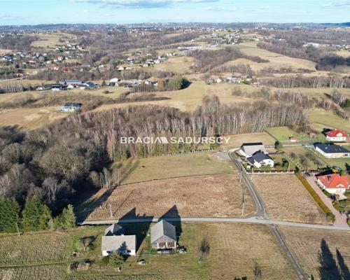 Działka z możliwościa podziału na mniejsze