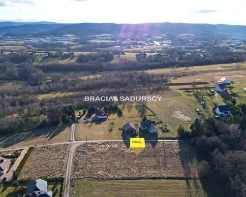 4 działek budowlanych od 11ar do 12,5ar