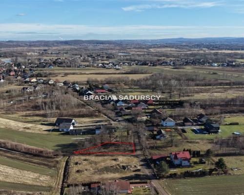 DZIAŁKA BUDOWLANA 9 ARÓW JEZIORZANY UZBROJONA