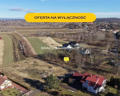 DZIAŁKA BUDOWLANA 9 ARÓW JEZIORZANY UZBROJONA