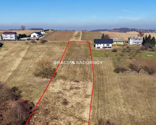 Wola Radziszowska | 52 ary z prywatnym lasem i dożywotnią gwarancją widoku na Babią Górę (25 min od Krakowa)    Wyobra