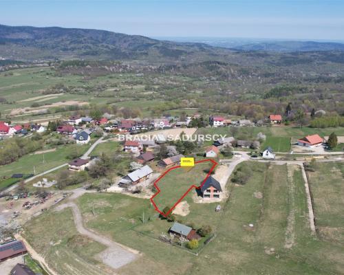 Działka budowlana o pow. 1596 m2  Krzeszów, gm. Stryszawa. Widokowa działka  położona w malowniczym Krzeszowie  w okoli