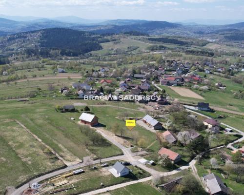 Działka budowlana o pow. 1596 m2  Krzeszów, gm. Stryszawa. Widokowa działka  położona w malowniczym Krzeszowie  w okoli