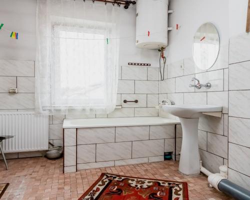 Dom 2 piętrowy, ogród