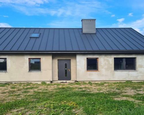 Dom  stan surowy w Okuniowcu k. Suwałk