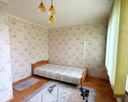 Blizniak  z potencjałem | cicha okolica