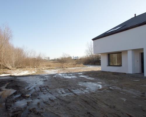 Szeregówka skrajna z działką 750m2