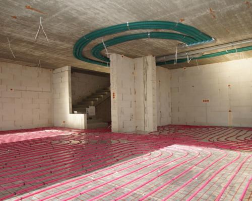 Szeregówka skrajna z działką 750m2