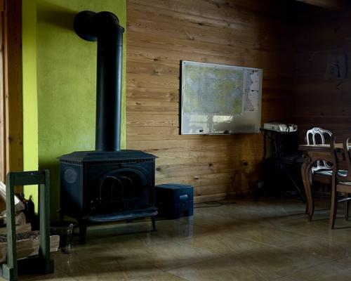 Drewniany dom z działką, sauną i garażem