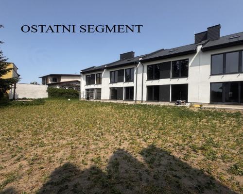 Szeregówka z garażem