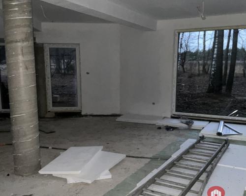 Większość atrakcyjnych nieruchomości w tej okolicy znika zanim trafia na portale. Dlatego pracujemy również na ofertach dostępn